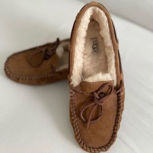 Cozy and snug mocasines